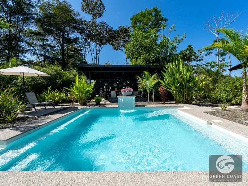 Income-Producing Boutique Hotel Compound with Private Residence and Prime Highway Frontage in Uvita — view 15, Uvita, Costa Rica