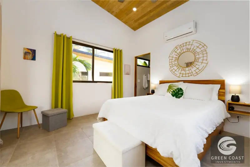Income-Producing Boutique Hotel Compound with Private Residence and Prime Highway Frontage in Uvita — view 41, Uvita, Costa Rica