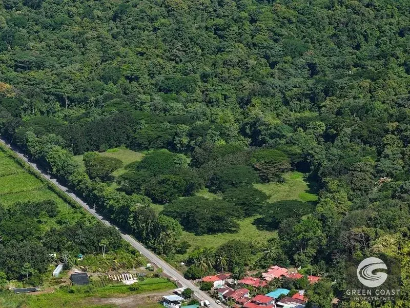 Prime 50-Acre Commercial Development Site with Highway Frontage & Mountain Views near Dominical — view 3, Dominical, Costa Rica