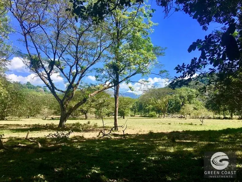 Prime 50-Acre Commercial Development Site with Highway Frontage & Mountain Views near Dominical — view 11, Dominical, Costa Rica