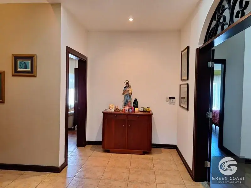 Luxury 5-BR Estate with Sprawling Gardens in Prestigious Gated Colinas de Montealegre — view 20, Tres Ríos, La Unión, Costa Rica