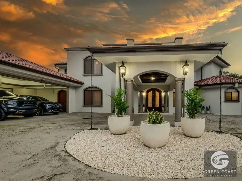 Pérez Zeledón Luxury Estate: 6-BR Mansion with Resort Pool & Pristine Gardens — view 1, Perez Zeledon, Costa Rica
