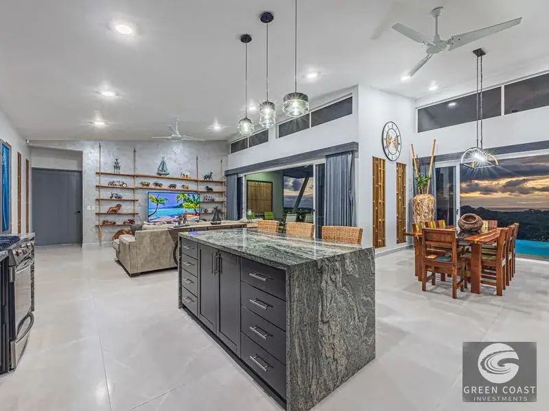 Luxury 5-BR Ocean View Villa with Infinity Pool in Exclusive Uvita Gated Community — view 21, Bahía Ballena, Osa, Costa Rica
