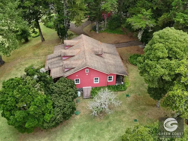 Luxury Mountain Estate in Heredia: 2-Bed Furnished Retreat on Expansive Acreage — view 3, San José de la Montaña, Barva, Costa Rica