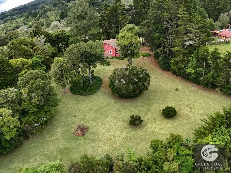 Luxury Mountain Estate in Heredia: 2-Bed Furnished Retreat on Expansive Acreage — view 8, San José de la Montaña, Barva, Costa Rica