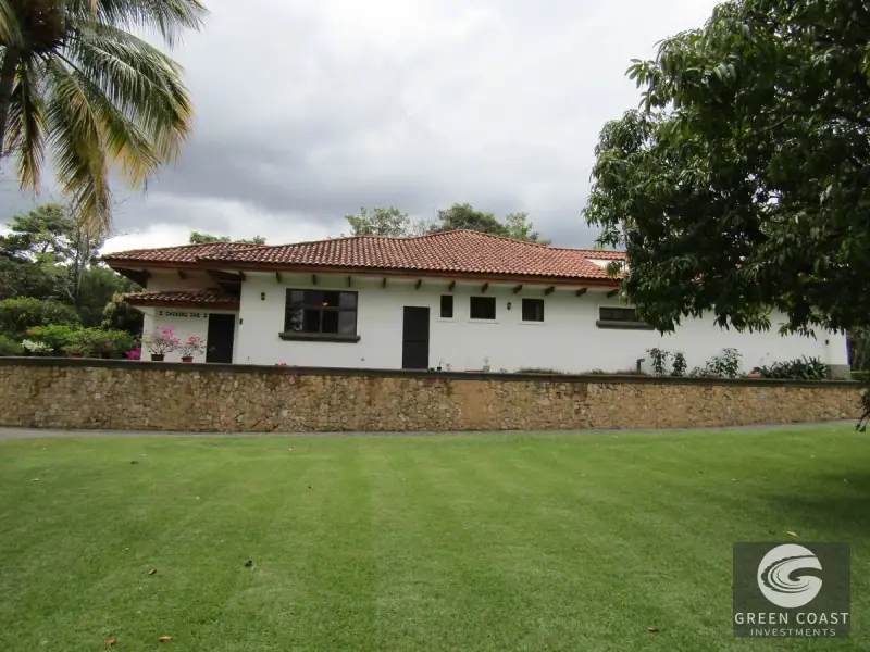 Luxury Santa Ana Estate with Two Homes, Private Pool, and Expansive Gardens near Route 27 — view 34, Santa Ana, Costa Rica