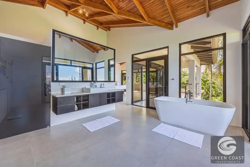 Uvita Luxury Ocean-View Estate with Panoramic Pacific Vistas & Guest House — view 47, Bahía Ballena, Osa, Costa Rica