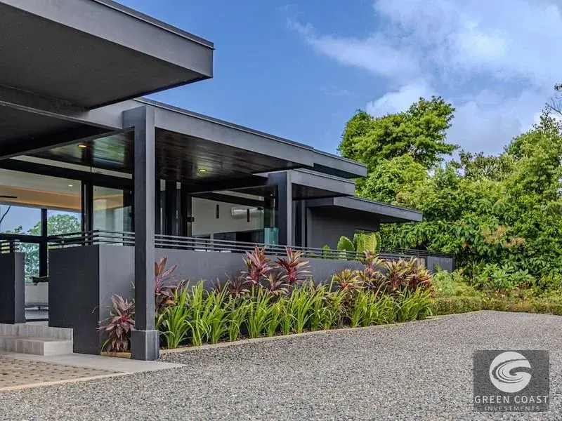 Modern Luxury Villa with Triple Ocean & Mountain Views in Portalón Hills — view 27, Quepos, Costa Rica
