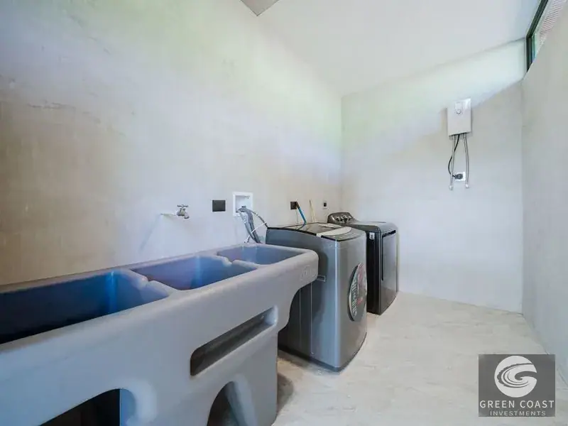 Modern 4BR Luxury Estate with Pool in Exclusive Gated Equestrian Community Near Manuel Antonio — view 28, Quepos, Costa Rica