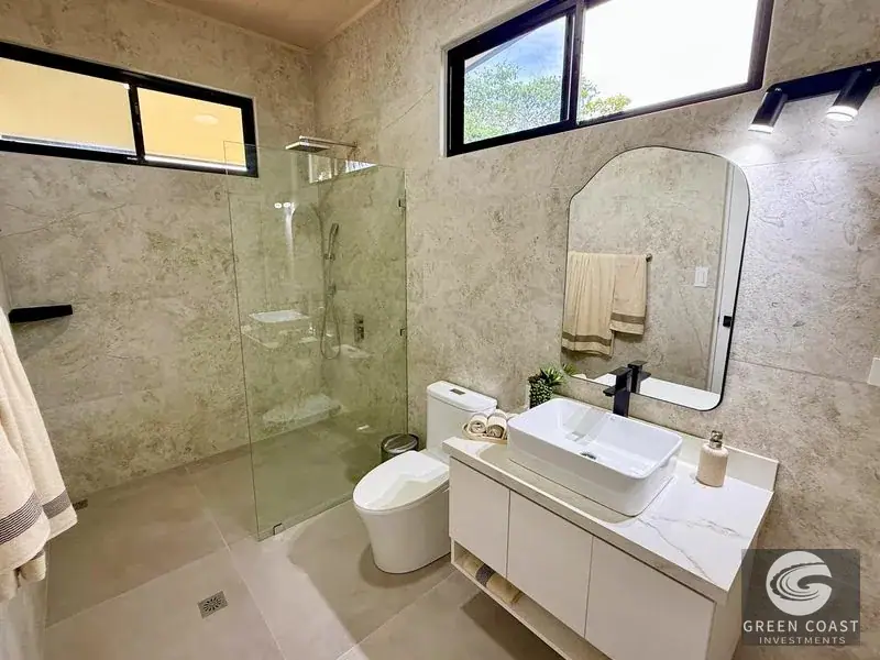 Modern 4-BR Luxury Villa with Ocean Views & Infinity Pool in Ojochal — view 28, Ojochal, Ojochal, Costa Rica