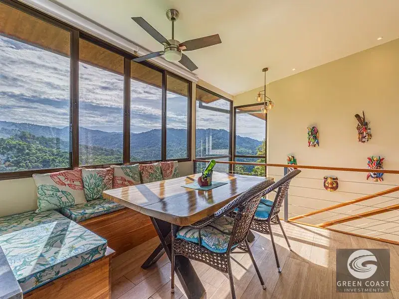 Luxury Ocean-View Estate with Main Villa, Two Guest Houses, and Dual Infinity Pools in Quepos — view 8, Savegre, Quepos, Costa Rica