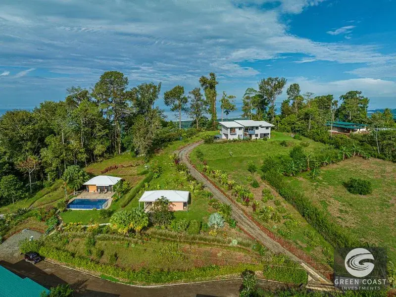 Luxury Ocean-View Estate with Main Villa, Two Guest Houses, and Dual Infinity Pools in Quepos — view 19, Savegre, Quepos, Costa Rica