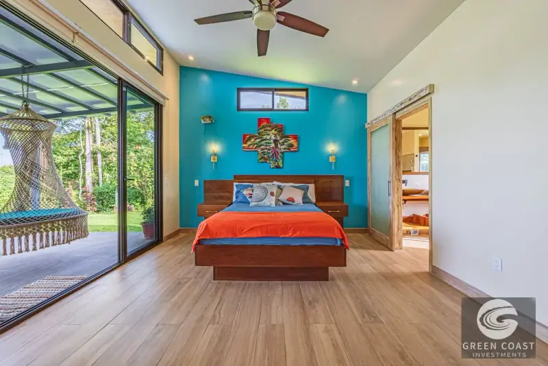 Luxury Ocean-View Estate with Main Villa, Two Guest Houses, and Dual Infinity Pools in Quepos — view 47, Savegre, Quepos, Costa Rica