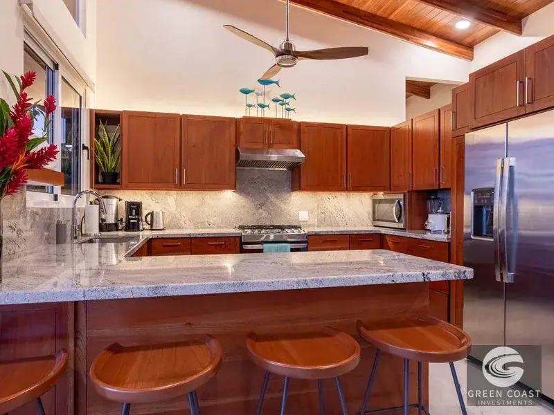 Luxury 4BR Ocean-View Villa in Uvita: Sunset Views & Bordering Nature Reserve — view 12, Bahía Ballena, Osa, Costa Rica