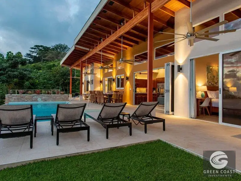 Luxury 4BR Ocean-View Villa in Uvita: Sunset Views & Bordering Nature Reserve — view 14, Bahía Ballena, Osa, Costa Rica