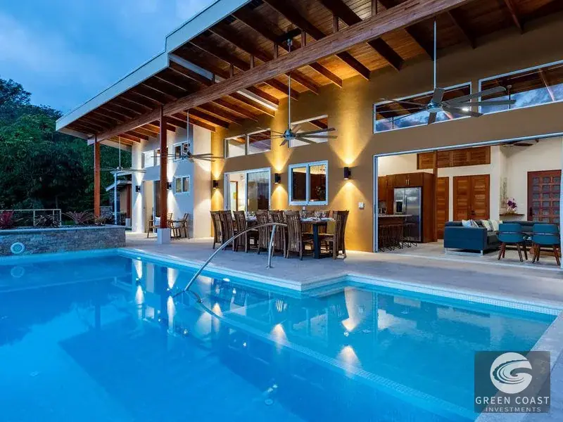 Luxury 4BR Ocean-View Villa in Uvita: Sunset Views & Bordering Nature Reserve — view 15, Bahía Ballena, Osa, Costa Rica