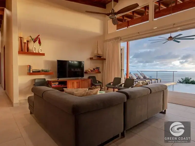 Luxury 4BR Ocean-View Villa in Uvita: Sunset Views & Bordering Nature Reserve — view 17, Bahía Ballena, Osa, Costa Rica