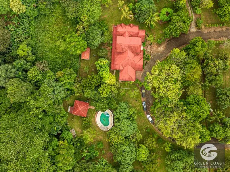Spacious 5-BR Tropical Estate with Pool & Expansive Gardens in San Isidro — view 2, San Isidro, Perez Zeledon, Costa Rica