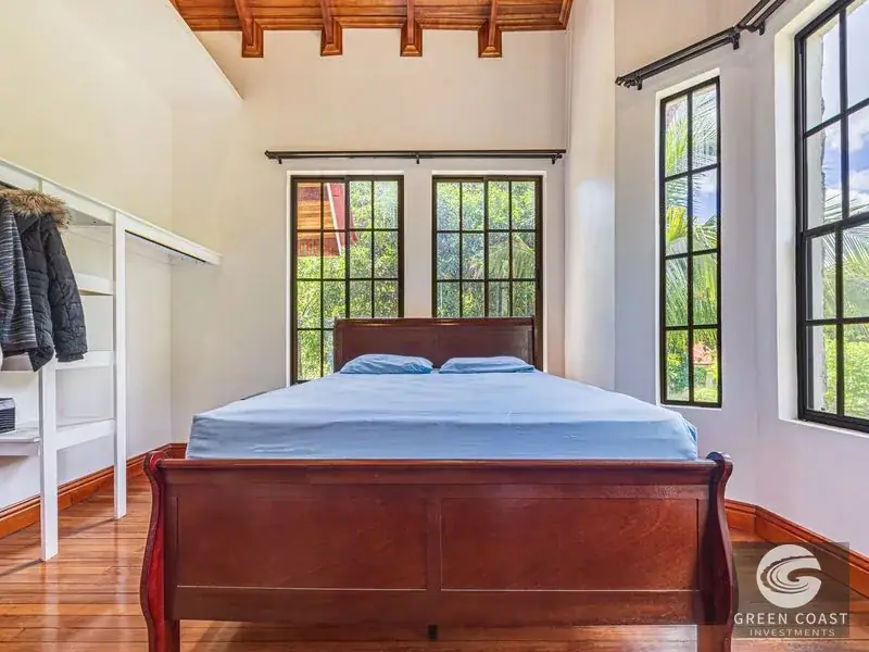 Spacious 5-BR Tropical Estate with Pool & Expansive Gardens in San Isidro — view 6, San Isidro, Perez Zeledon, Costa Rica