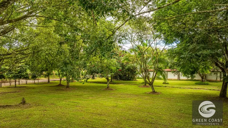 Spacious 5-BR Tropical Estate with Pool & Expansive Gardens in San Isidro — view 38, San Isidro, Perez Zeledon, Costa Rica