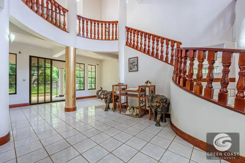 Spacious 5-BR Tropical Estate with Pool & Expansive Gardens in San Isidro — view 55, San Isidro, Perez Zeledon, Costa Rica