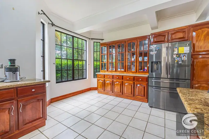 Spacious 5-BR Tropical Estate with Pool & Expansive Gardens in San Isidro — view 61, San Isidro, Perez Zeledon, Costa Rica