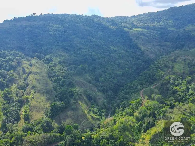 Green Coast Investments: 315-Acre Haven with Waterfalls, Ocean Views & Building Sites in Hatillo — view 10, Hatillo, Dominical, Costa Rica