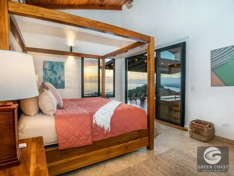 Manuel Antonio Luxury Cliffside Villa with Panoramic Ocean Views — view 9, Manuel Antonio, Costa Rica