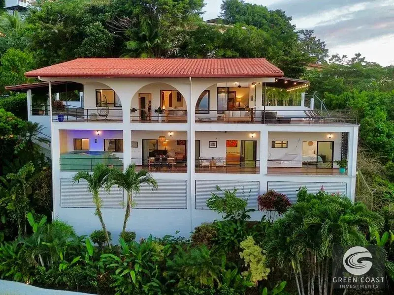 Manuel Antonio Luxury Cliffside Villa with Panoramic Ocean Views — view 19, Manuel Antonio, Costa Rica