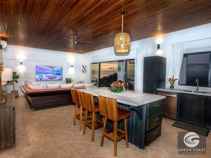 Manuel Antonio Luxury Cliffside Villa with Panoramic Ocean Views — view 20, Manuel Antonio, Costa Rica