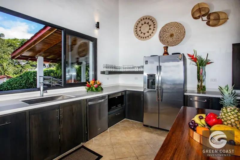 Manuel Antonio Luxury Cliffside Villa with Panoramic Ocean Views — view 39, Manuel Antonio, Costa Rica