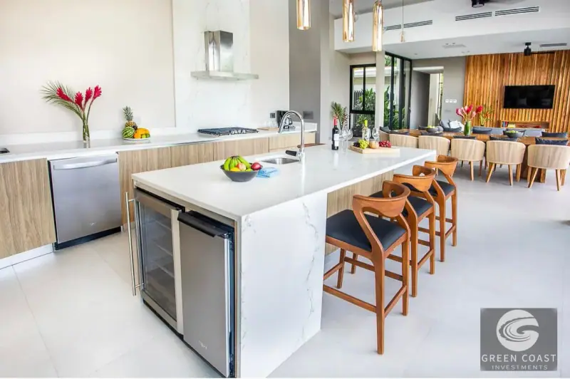 Green Coast Investments: 3BR Luxury Ocean-View Haven in Premier Gated Manuel Antonio Estate — view 51, Quepos, Costa Rica