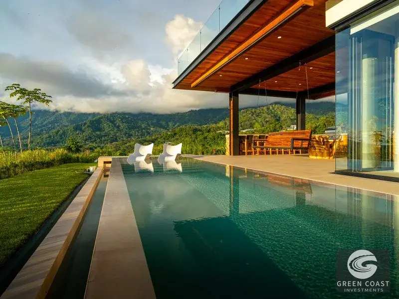 Modern Glass Sanctuary in Ojochal with Panoramic Ocean Views & Off-Grid Solar — view 6, Ojochal, Costa Rica