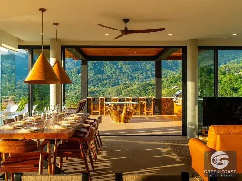 Modern Glass Sanctuary in Ojochal with Panoramic Ocean Views & Off-Grid Solar — view 10, Ojochal, Costa Rica