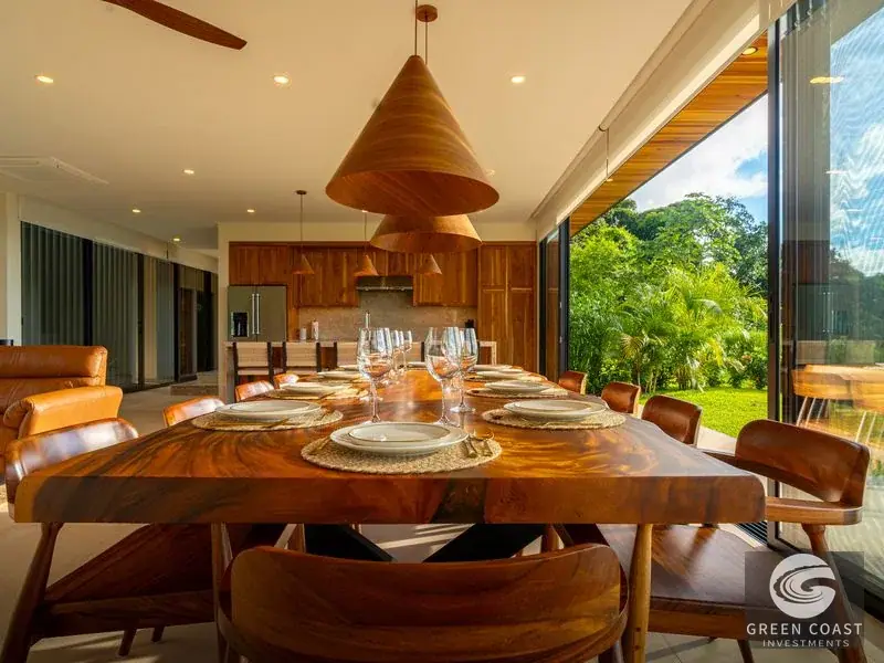 Modern Glass Sanctuary in Ojochal with Panoramic Ocean Views & Off-Grid Solar — view 18, Ojochal, Costa Rica