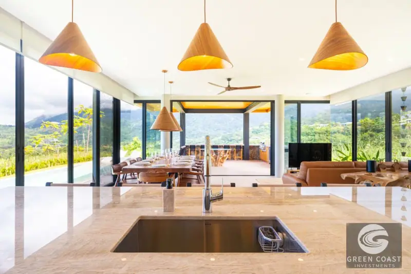 Modern Glass Sanctuary in Ojochal with Panoramic Ocean Views & Off-Grid Solar — view 46, Ojochal, Costa Rica