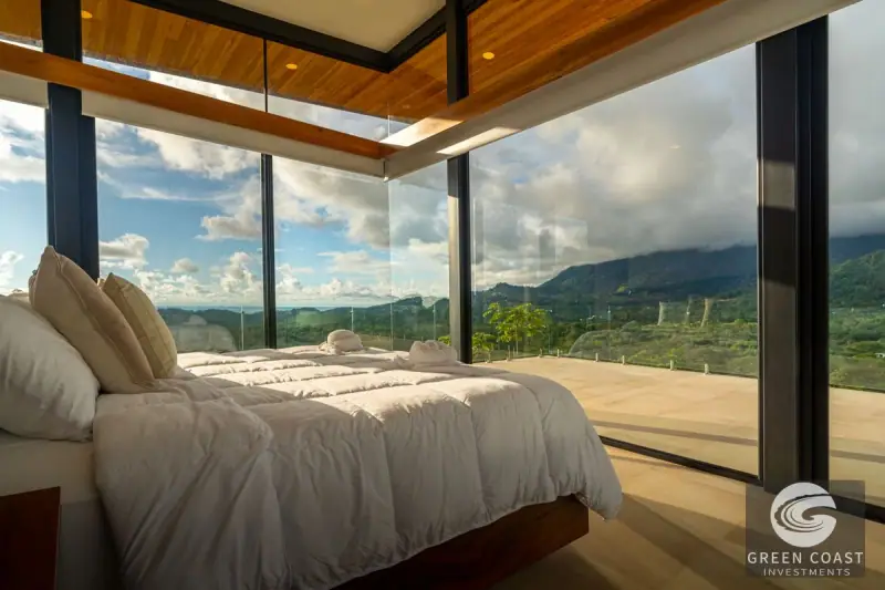 Modern Glass Sanctuary in Ojochal with Panoramic Ocean Views & Off-Grid Solar — view 57, Ojochal, Costa Rica