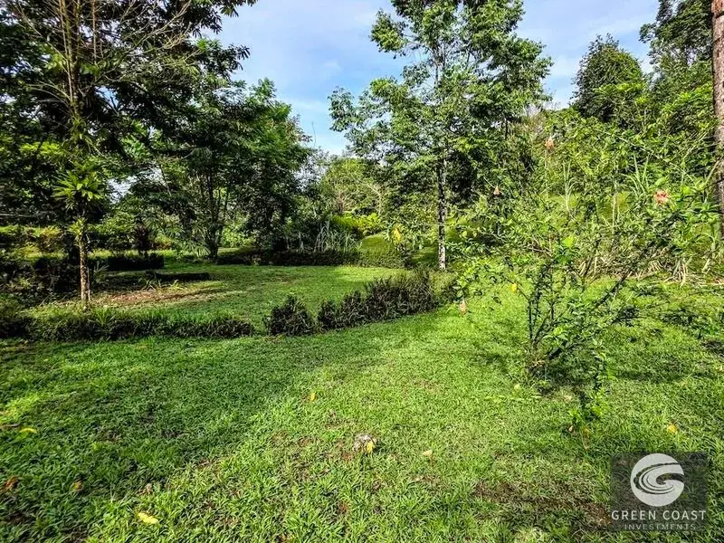 Green Coast Investments: Expansive 86-Hectare Waterfall Estate with Ocean Views in Dominical — view 3, Dominical, Costa Rica