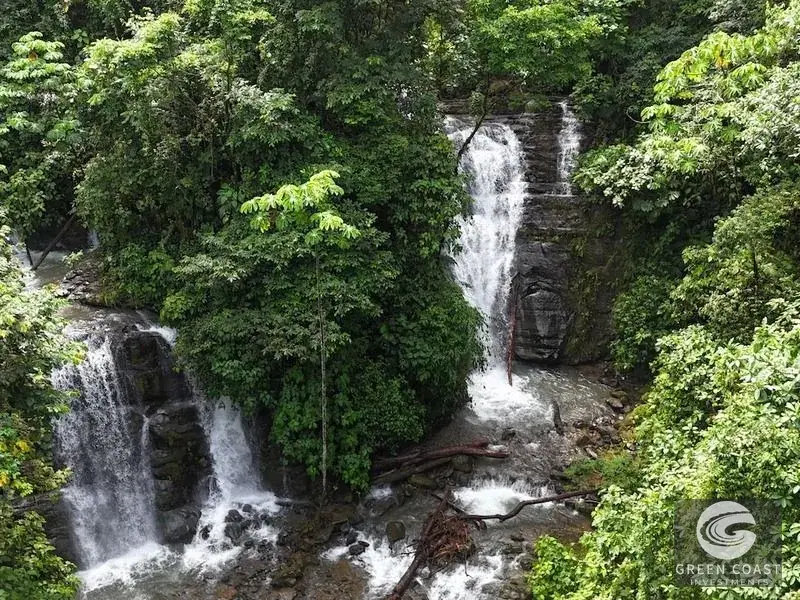 Green Coast Investments: Expansive 86-Hectare Waterfall Estate with Ocean Views in Dominical — view 4, Dominical, Costa Rica