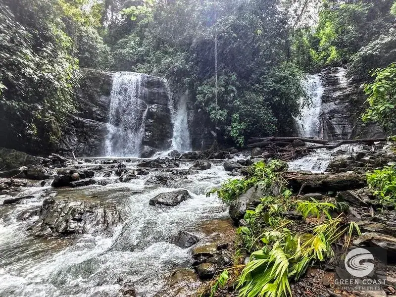 Green Coast Investments: Expansive 86-Hectare Waterfall Estate with Ocean Views in Dominical — view 5, Dominical, Costa Rica