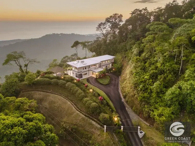 Dominical Luxury Oceanfront Estate with Infinity Pool & Endless Pacific Views — view 29, Dominical, Costa Rica