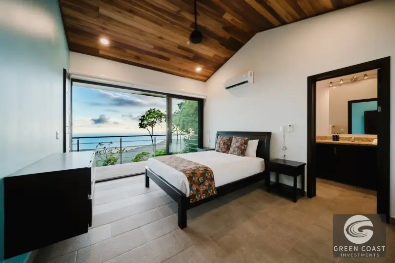 Dominical Luxury Oceanfront Estate with Infinity Pool & Endless Pacific Views — view 57, Dominical, Costa Rica