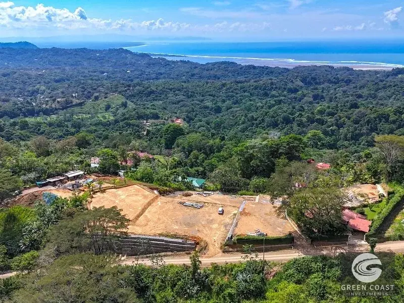 Green Coast Investments: 9 Scenic Ocean & Mountain Lots in Ojochal — view 2, Ojochal, Costa Rica