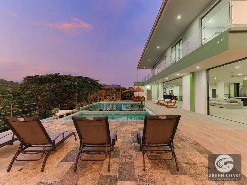7-Bed Luxury Hilltop Estate in Quepos | 5 Acres with Pools & Mountain Views — view 11, Quepos, Costa Rica