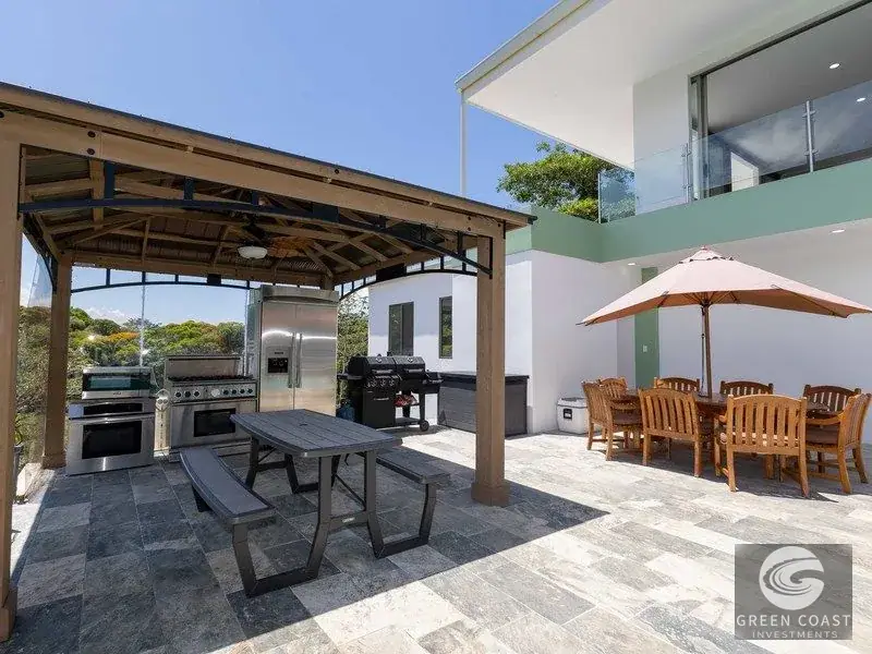 7-Bed Luxury Hilltop Estate in Quepos | 5 Acres with Pools & Mountain Views — view 12, Quepos, Costa Rica