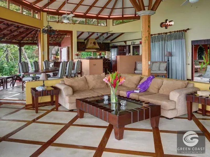 Dominical Beachfront Estate: Luxury 4-Bed Home on 6 Acres of Pristine Rainforest with Ocean Views — view 8, Dominical, Dominical, Costa Rica