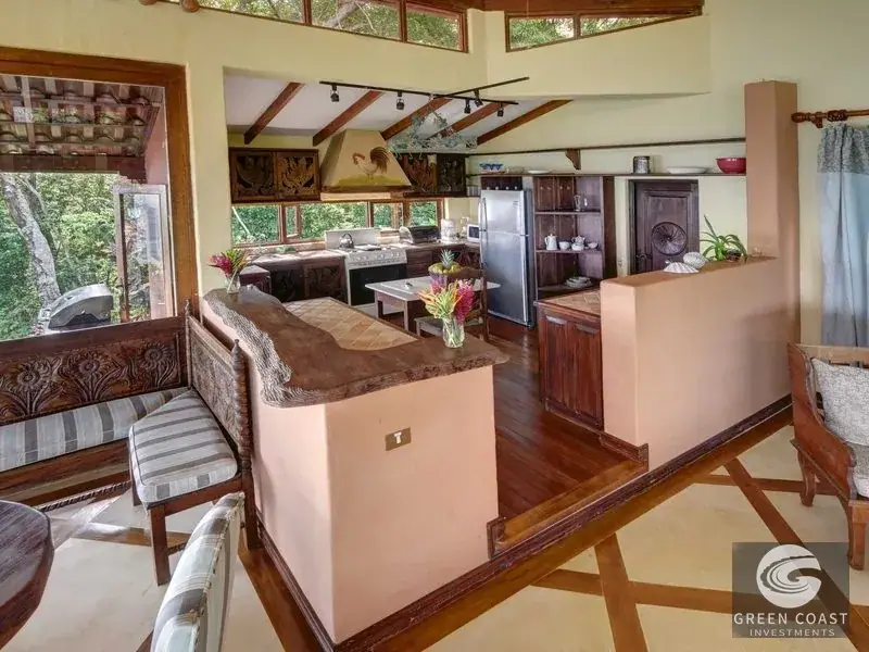Dominical Beachfront Estate: Luxury 4-Bed Home on 6 Acres of Pristine Rainforest with Ocean Views — view 9, Dominical, Dominical, Costa Rica