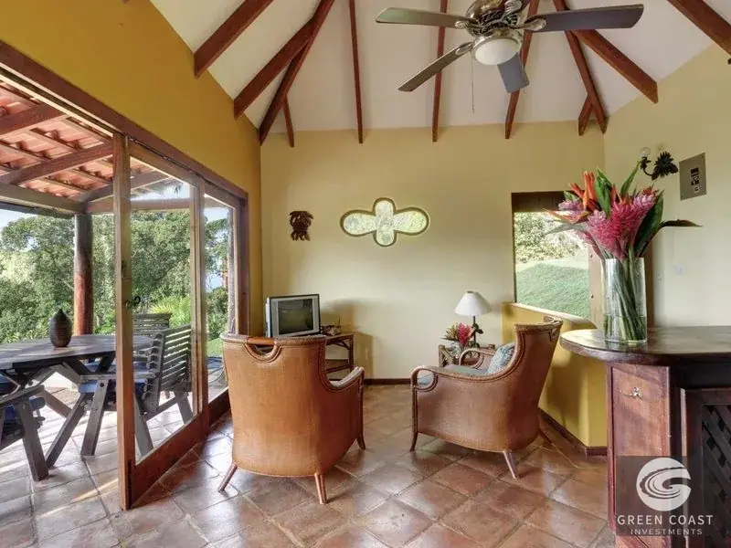 Dominical Beachfront Estate: Luxury 4-Bed Home on 6 Acres of Pristine Rainforest with Ocean Views — view 15, Dominical, Dominical, Costa Rica