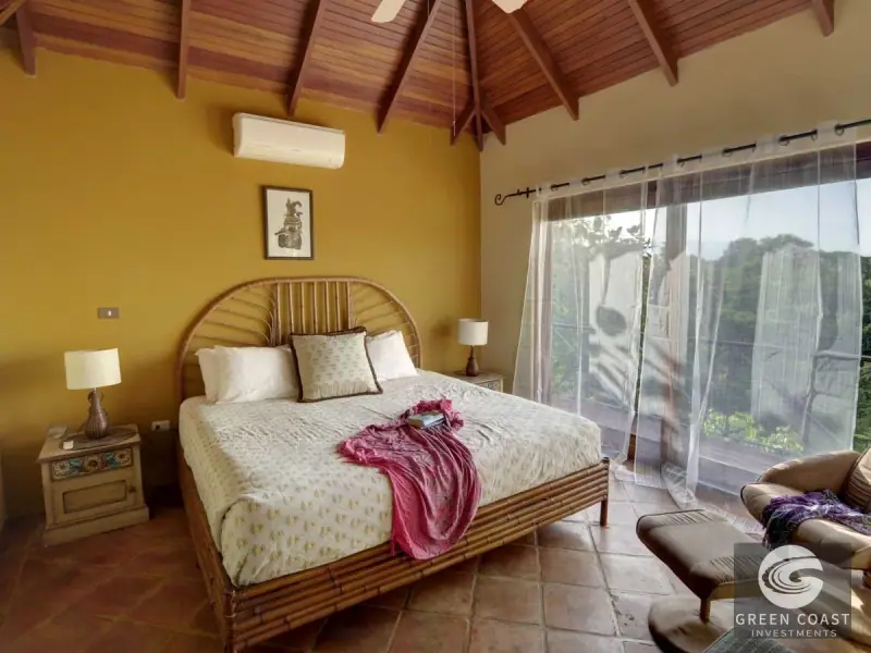 Dominical Beachfront Estate: Luxury 4-Bed Home on 6 Acres of Pristine Rainforest with Ocean Views — view 53, Dominical, Dominical, Costa Rica
