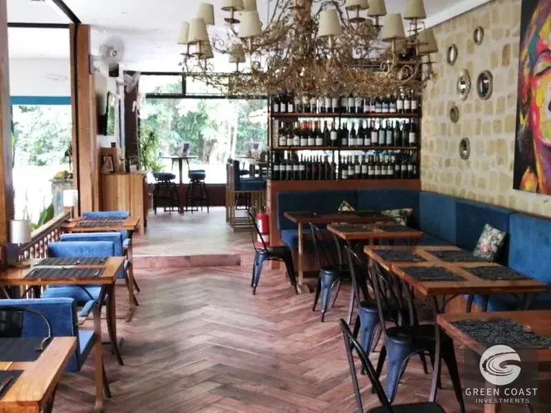 Prime Ojochal Commercial Plaza & Boutique Hotel Investment in Costa Rica — view 4, Ojochal, Ojochal, Costa Rica